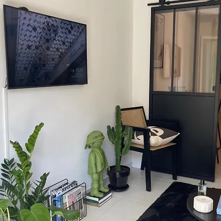 Apartment Beautiful Studio - Close To Beach Sainte-Maxime